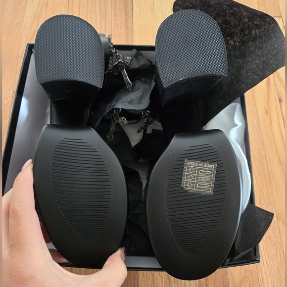 NWT Lamoda platform sandal with chain detail - Picture 4 of 5